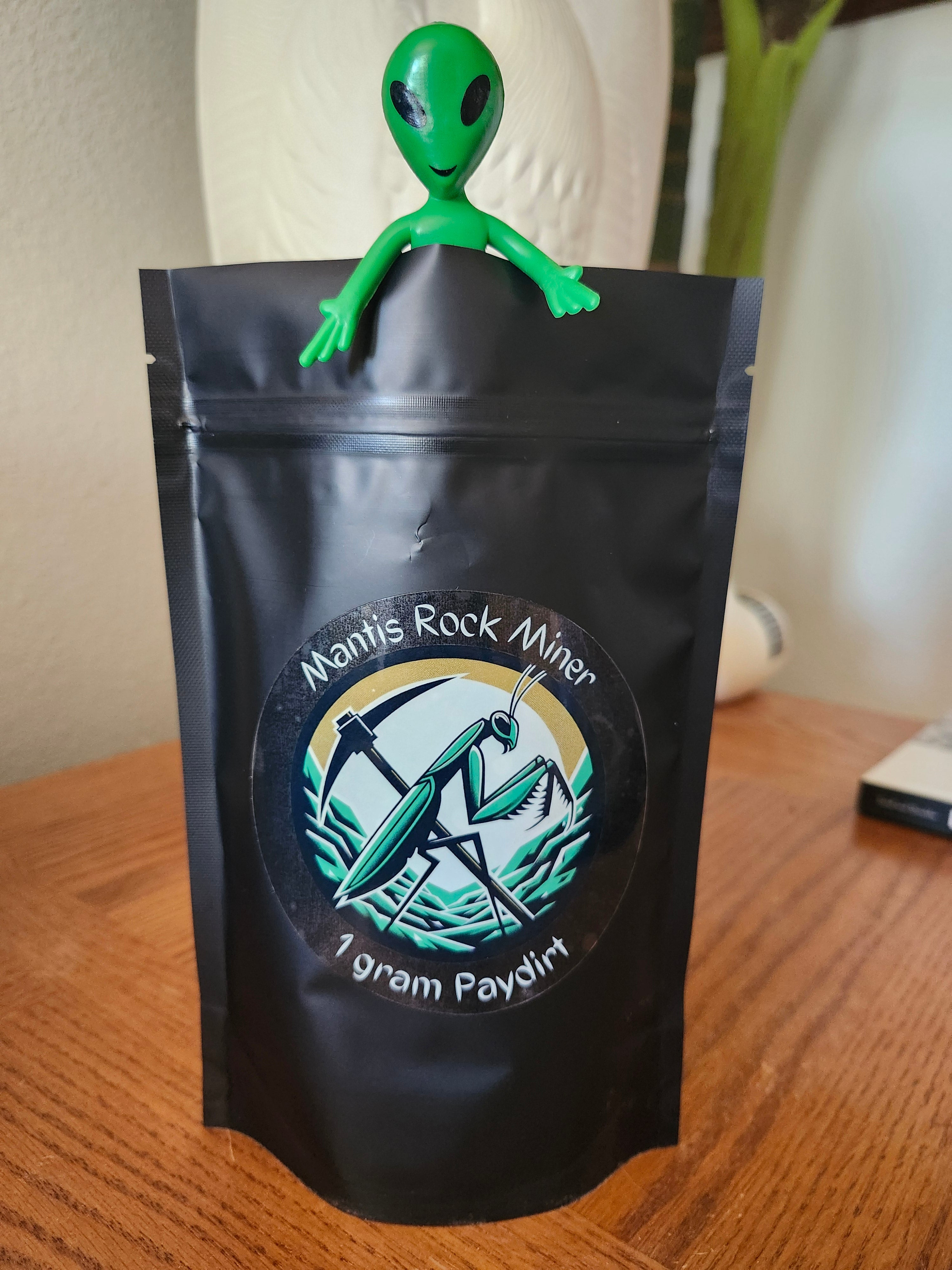 Mantis Gold Mining Paydirt - 1 gram